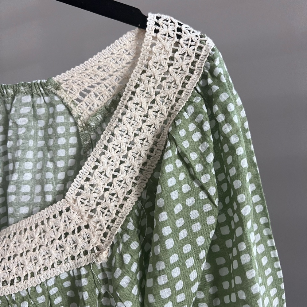 Ces Femme Sage Green Gingham Crochet Square-Neck Ruffle Sleeve Tunic. Small - Picture 4 of 7